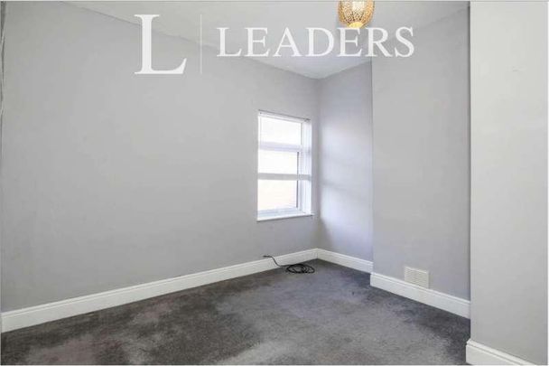 Turner Street; Northwood;, ST1 - Photo 1