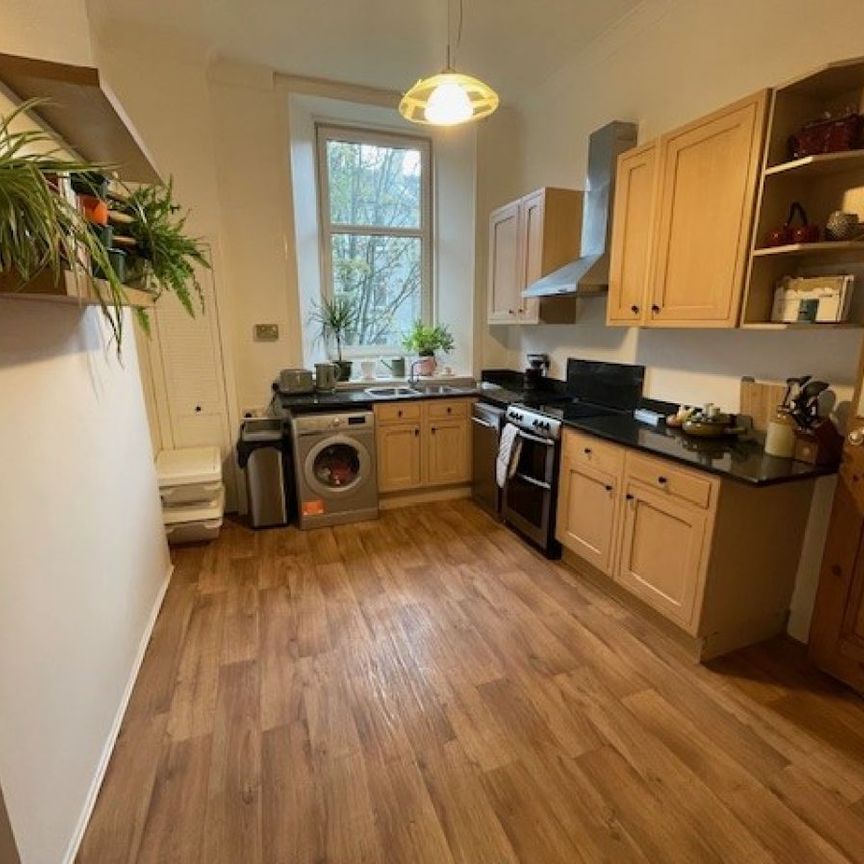 Garthland Drive, 1/2 Glasgow, G31 2SG - Photo 1