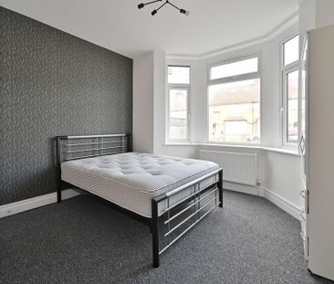 Studio to rent - Photo 6