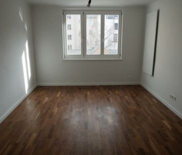 Nähe Meidlinger Hauptstr. - U6 - 2 Zimmer Wohnung mit extra Küche - Photo 4