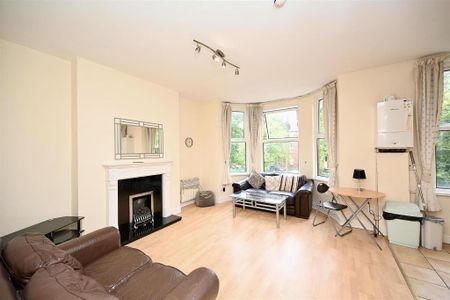 61b Ulsterville Avenue, Belfast, BT9 7AT - Photo 2