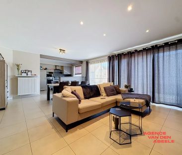 Licht en charmant 2-kamerappartement in Sijsele - Foto 1