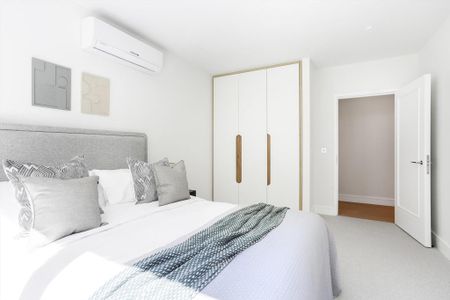 3 bedroom flat to rent - Photo 5