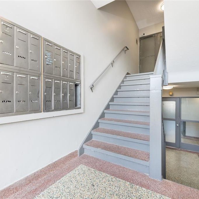 Craigton Apartments - Photo 1