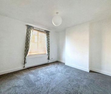 2 bed ground floor flat to rent in NE22 - Photo 6