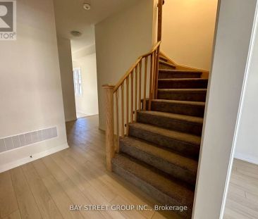 10 SISSONS WAY - Photo 6