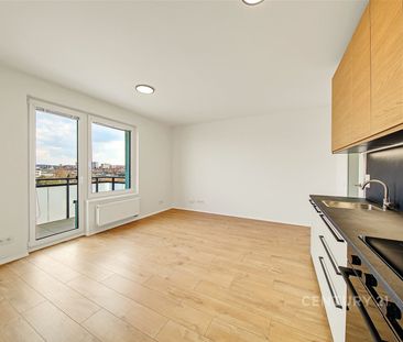 Pronájem bytu 1+kk a garsoniéry 35 m² - Photo 1