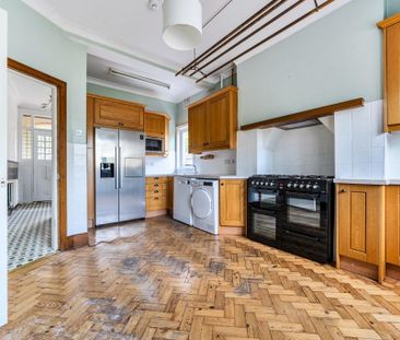 5 bedroom end of terrace house to rent - Photo 6