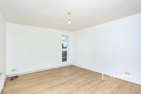 2 bedroom apartment to rent Elsinore Road, London, SE23 - Photo 3
