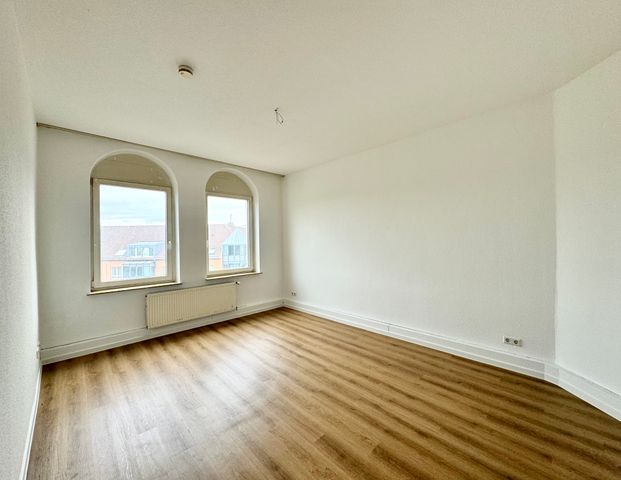 Großzügige & helle 3-Zimmer-Altbauwohnung mit Charme - Photo 1