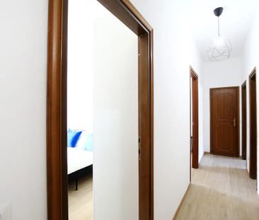 Via Carlo Marx, Milan, Lombardy 20153 - Photo 2