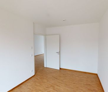 Ideal für Familien: 4-Zimmer-Wohnung mit Fußbodenheizung und durchd... - Photo 2