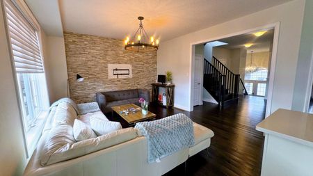 For Lease - 571 Sanderson Crescent, Milton, Ontario - Photo 4