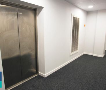 1 bedroom Flat To Let Total Size: 395 SQ FT - Photo 3