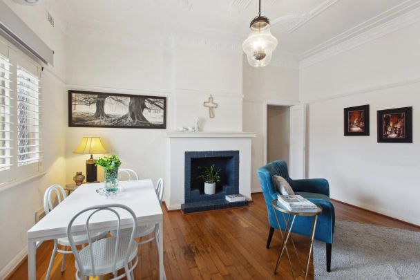 A Nedlands Cottage With Heart - Photo 1