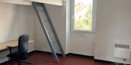 T2 - Photo 3