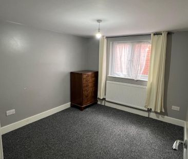 2 bedroom maisonette to rent - Photo 1