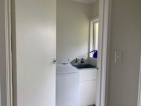 Charming 2BR Unit in Castor Bay - Photo 3