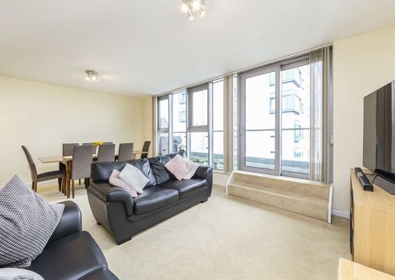 London Road, SW16 4EH - Photo 1