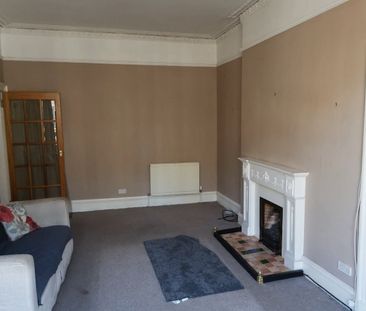 2 Bed Flat, Easter Road, EH6 - Photo 4