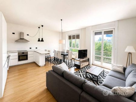 Appartamento di 110 m² con 3 locali a Milano - Photo 2