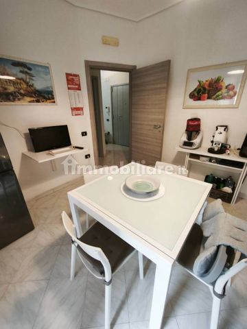 Trilocale via Castellammare, Centro, Castellammare di Stabia - Foto 5