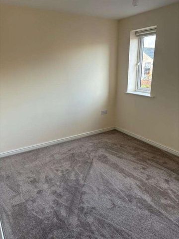 Iveston Avenue, Great Park, Newcastle, NE13 - Photo 3