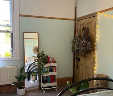 Room in a Shared House, Marischal Road, SE13 - Photo 4