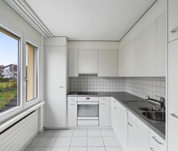 Gemütliche Wohnung mit sonnigem Balkon - Photo 3