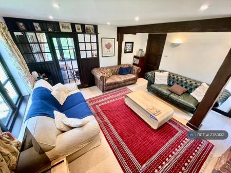 4 bedroom detached house to rent - Photo 4