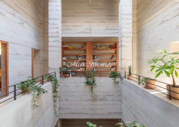 Exclusiva casa de obra nueva en Sarriá, galardonada con el Premio FAD 2024