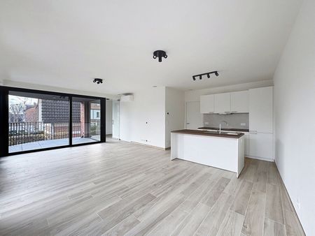 Te huur - Appartement - Photo 3