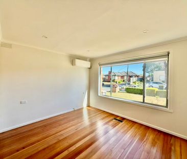 Quiet Court Location – Perfect for Families - Photo 5