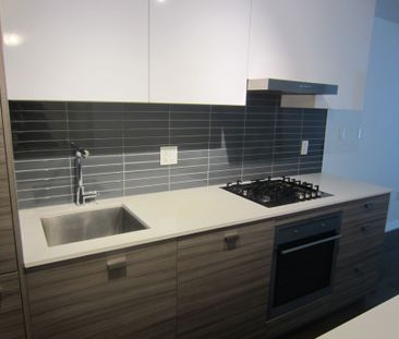 For Lease - 835 St. Clair Avenue Unit# 402, Toronto, Ontario - Photo 6