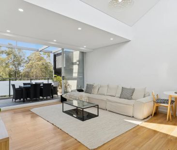 Jade Gardens: Heavenly Top Floor Chic Apartment With Light, Tree To... - Photo 6