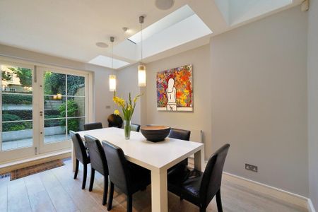 5 bedroom terraced house to rent - Photo 4