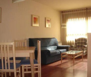 Piso en alquiler en Rambla de Ferran, cerca de Carrer del Carme - Photo 1