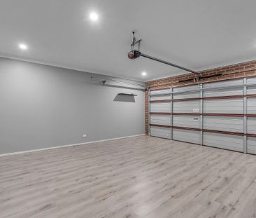 38 Poe Circuit, Officer VIC 3809 - House For Rent | Domain - Photo 6