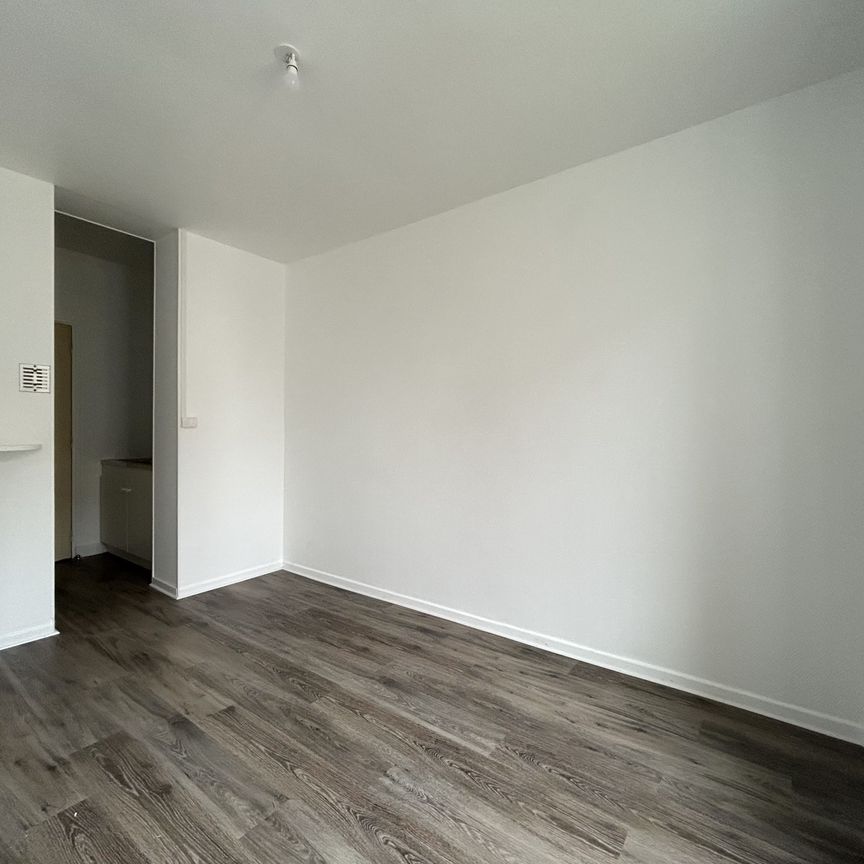 STUDIO 15m2 - AUNEUIL - Photo 1