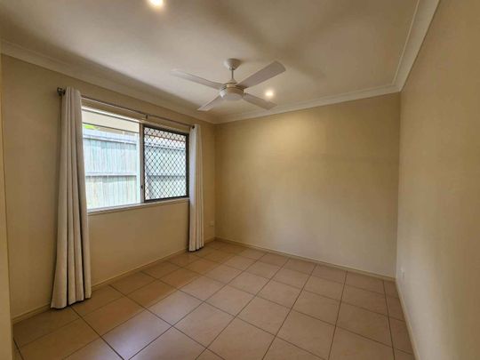 MORAYFIELD - LOCATION & FAMILY - Photo 1