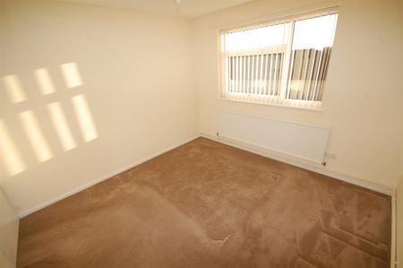 Central Park Court, Greenheys Road, Wallasey, 2 bedroom, Flat - Purpose Built - Photo 5