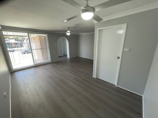 Popular Location - Family Home - Photo 1