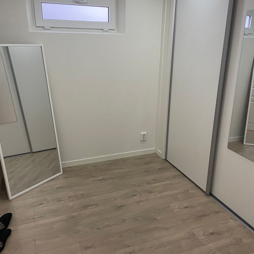 Skattegårdsvägen, Vällingby - Foto 1