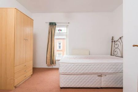 14 Coolfin Street, Belfast, BT12 5PH - Photo 2