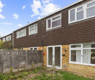 4 bedroom terraced house to rent - Photo 1