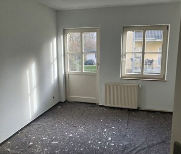 Umzug gefällig? 3-Zimmer-Wohnung mit Balkon - Photo 1