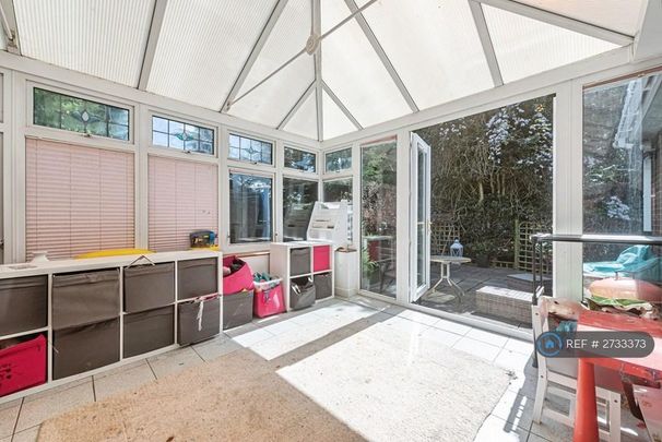 3 bedroom detached house to rent - Photo 1