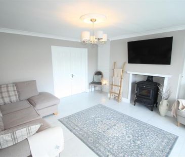 15 Ardfern Close, Saul Rd, Downpatrick, BT30 6TY - Photo 1