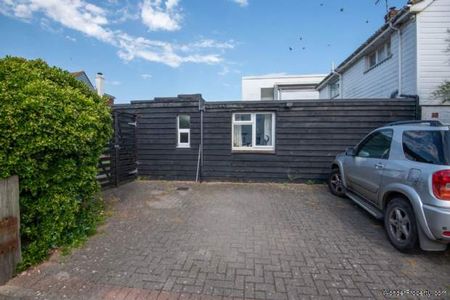 1 bedroom property to rent in Shoreham By Sea - Photo 4