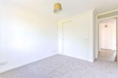 Shirlea View, Battle, TN33 - Photo 3